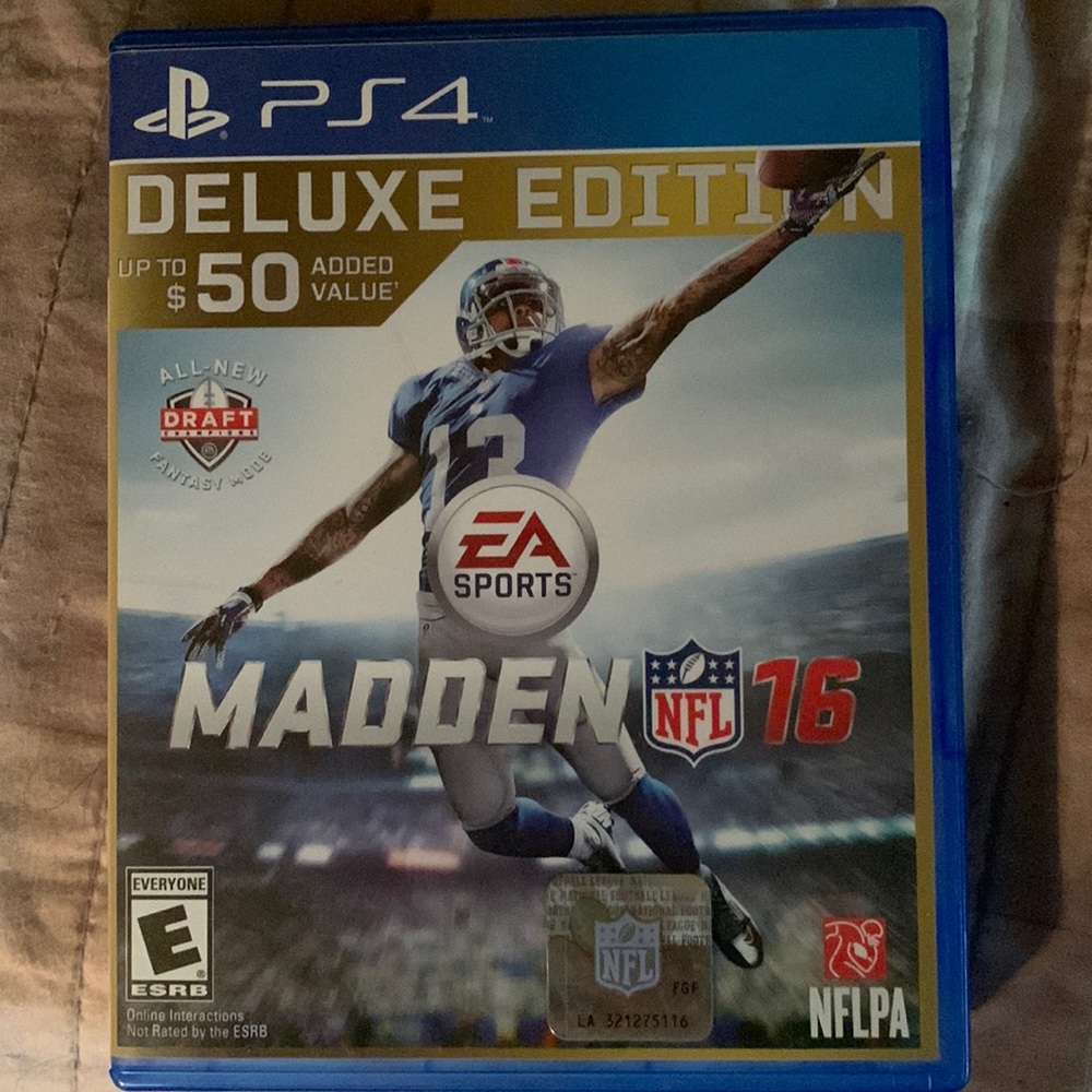 Madden 16 Deluxe Edition PS4